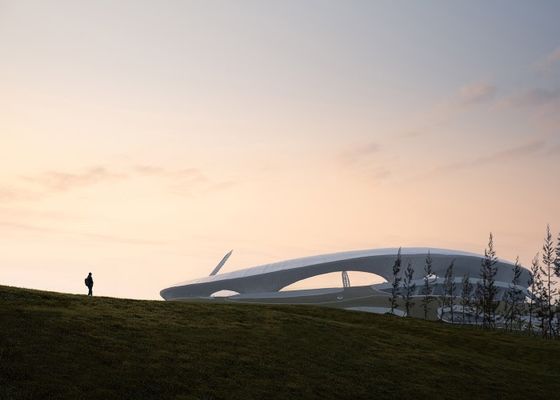 電流を通された鉄骨構造の競技場の軽量のプレハブの鋼鉄造る体育館