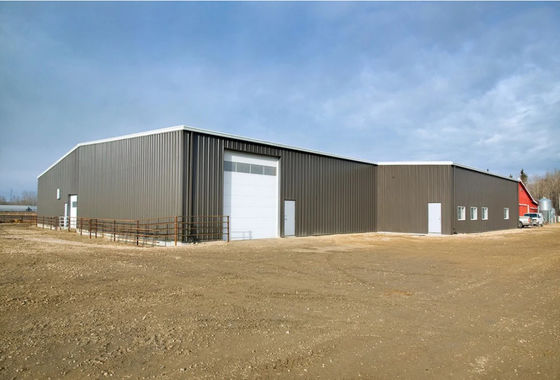 軽いプレハブの倉庫の鉄骨構造の防風の金属の研修会の建物