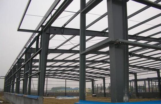 金属建築 鉄筋倉庫 高性能鋼筋構造建築
