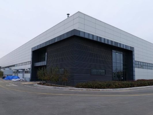 産業用建物のためのコンクリート床の鉄鋼構造物