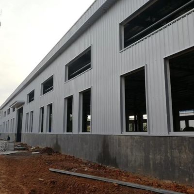 現代のデザイン 工場 建築 製鋼構造工房