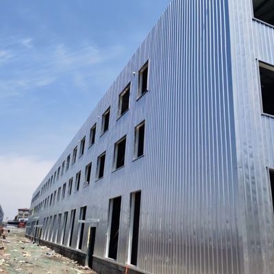 建設期間が短い高精度鋼筋構造工場